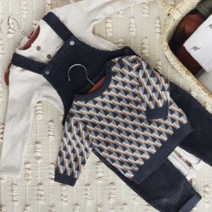 Black and White clothes